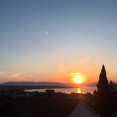 Aleksandra Apartman *