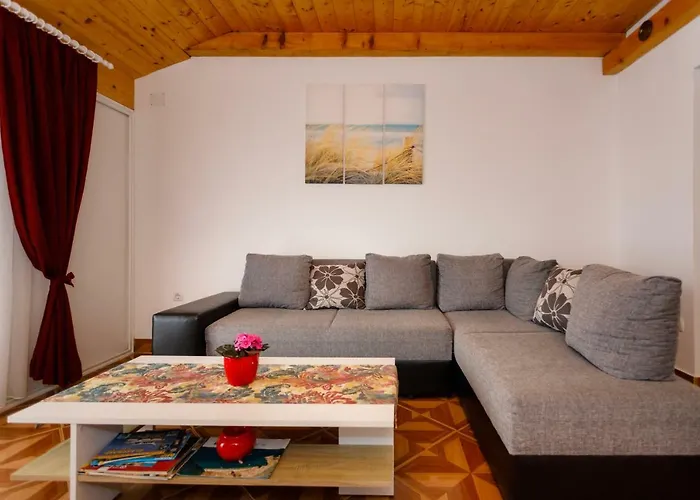 아파트 Aleksandra